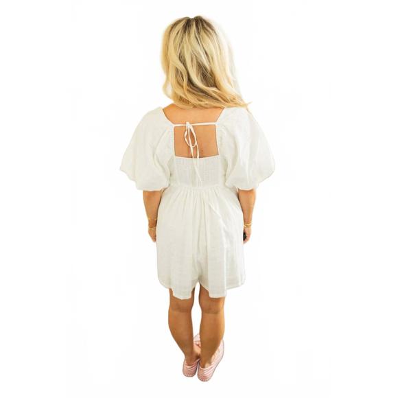 NEW WISHLIST lexi puff sleeve romper in off white - Picture 2 of 3